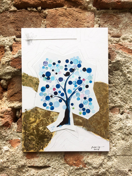 Polka dots painting with gold leaf - Gan Eden exhibitions by Elena Berlo
